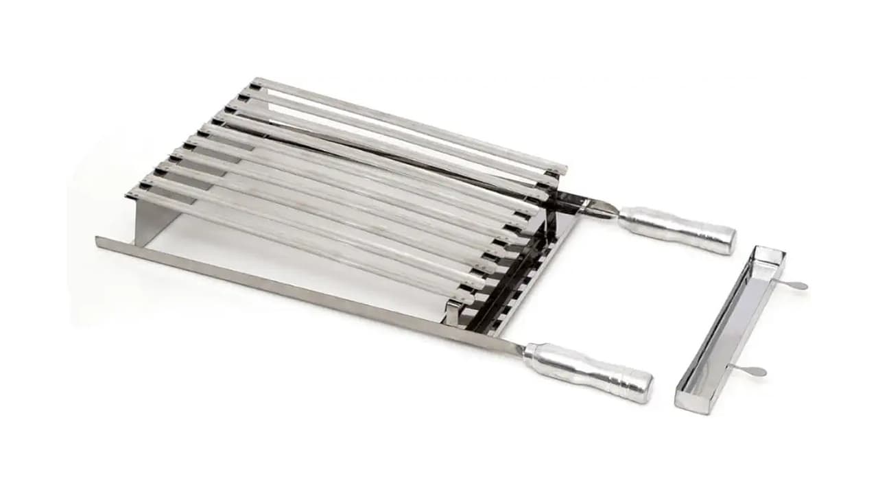 Qual a Melhor Grelha Argentina para Churrasco? 7 Modelos com Coletor de Gordura e Durabilidade