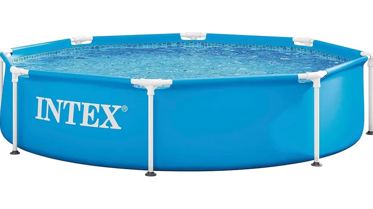 Qual Melhor Piscina com Armação de Metal? Melhores Modelos para Família e Lazer