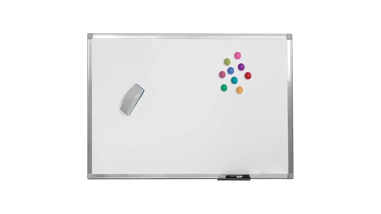Qual Melhor Quadro Branco Magnético? 6 Opções Top com Testes e Comparação