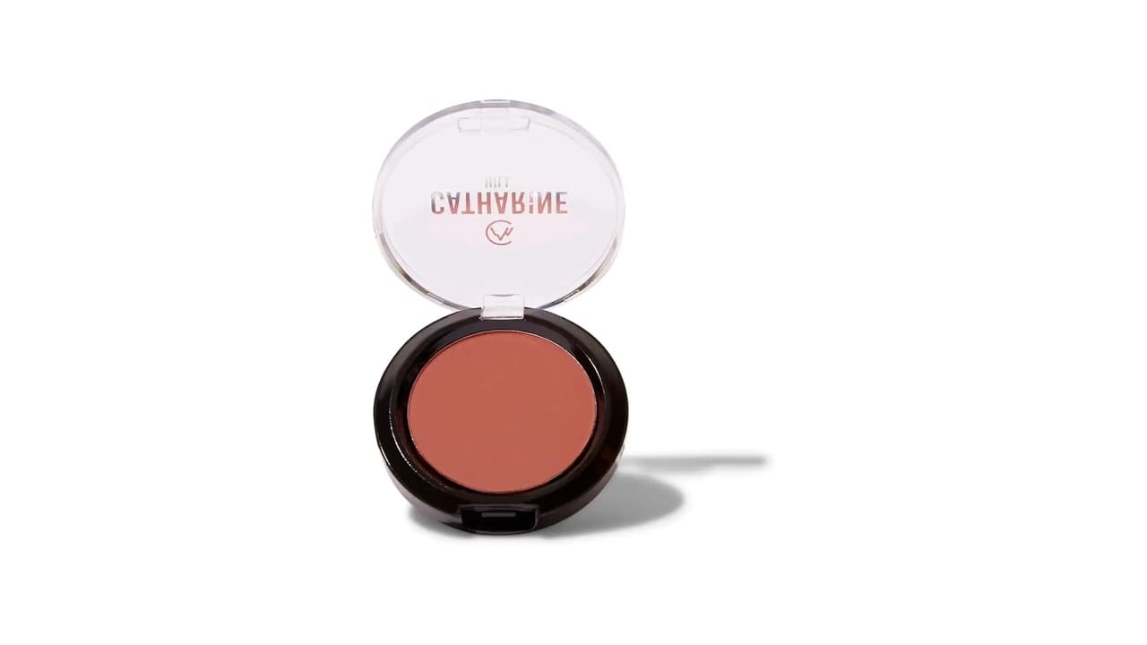 Qual Melhor Tom de Blush para Pele Morena? 5 Opções Top com Acabamento Natural