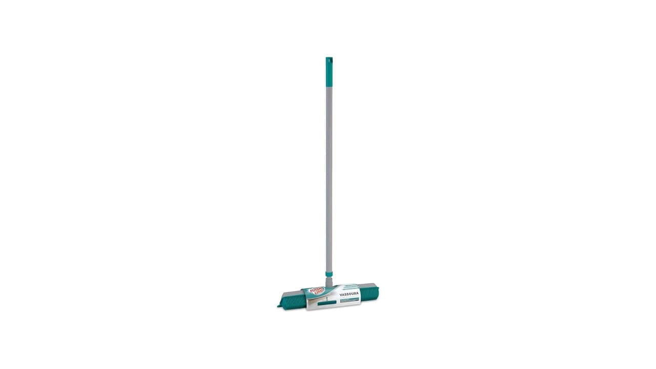 Qual a Melhor Vassoura para Varrer Pelos? 7 Modelos Top para Cerdas Eficientes